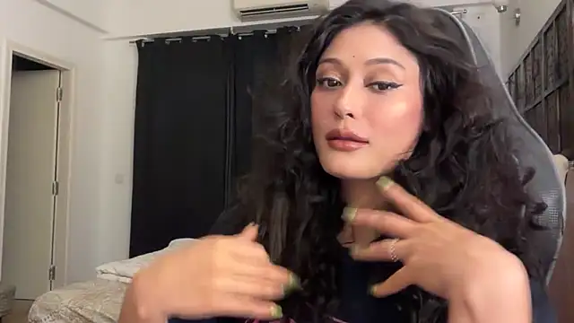 GoddessAnna online show from March 10, 2026, 5:29 pm