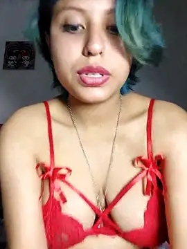 azulzulix online show from March 1, 2025, 7:51 am