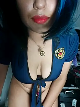 azulzulix online show from October 17, 2025, 1:53 am