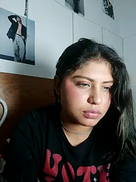 Snapshot of azulzulix chatting on April 12, 2026, 1:49 pm azulzulix online show from April 12, 2026, 1:49 pm