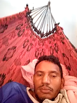 Snapshot of 68_Toni chatting on October 25, 2025, 12:34 pm 68 Toni online show from October 25, 2025, 12:34 pm