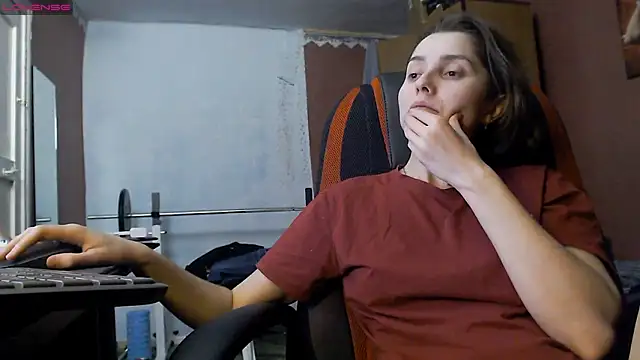 Snapshot of womanstrong78 chatting on February 11, 2025, 6:22 pm womanstrong78 online show from February 11, 2025, 6:22 pm