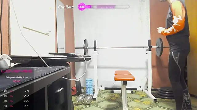 Snapshot of womanstrong78 chatting on February 14, 2025, 4:09 pm womanstrong78 online show from February 14, 2025, 4:09 pm