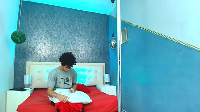 Erick Zhimerman online show from November 3, 2025, 3:30 am