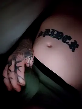 B1GBoyUk online show from December 2, 2025, 1:44 am