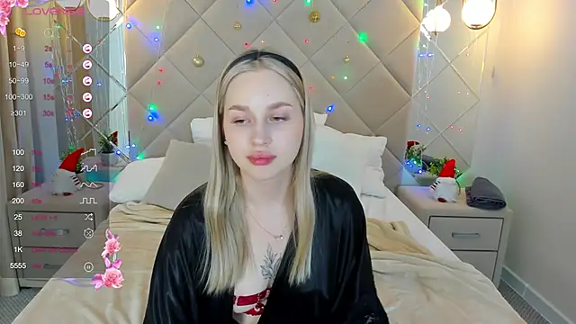 Carol  Cox online show from January 2, 2025, 2:33 am