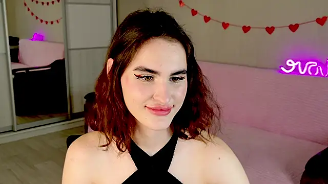 FridaCure online show from March 14, 2025, 10:27 pm