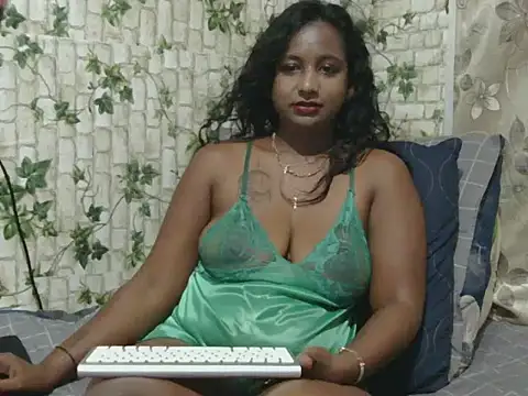 indiantina01 online show from February 16, 2025, 8:33 pm