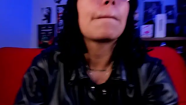 Snapshot of lilith-deveraux chatting on April 20, 2026, 2:42 pm lilith-deveraux online show from April 20, 2026, 2:42 pm