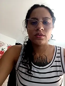 Karii-R online show from April 30, 2026, 4:46 pm