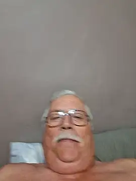 Snapshot of NawtyB1965 chatting on April 28, 2026, 3:44 am NawtyB1965 online show from April 28, 2026, 3:44 am