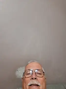 Snapshot of NawtyB1965 chatting on June 15, 2026, 4:15 am NawtyB1965 online show from June 15, 2026, 4:15 am