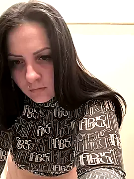 kinguscicus online show from February 11, 2025, 9:46 pm