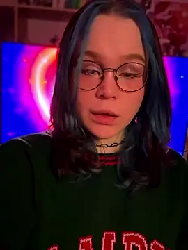 MaddisonHaas online show from December 8, 2024, 2:39 am