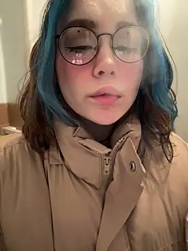 MaddisonHaas online show from December 22, 2024, 1:12 am