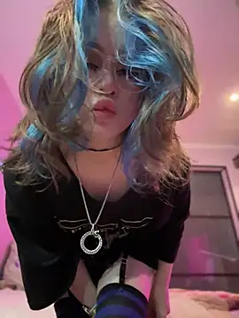 MaddisonHaas online show from February 4, 2025, 12:29 am