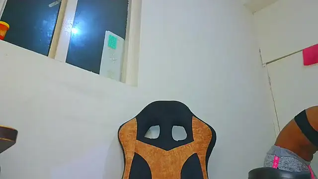 Snapshot of Samary_thomas chatting on February 20, 2026, 1:13 am Samary thomas online show from February 20, 2026, 1:13 am