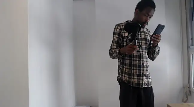 Snapshot of Mastertopdome chatting on February 4, 2025, 5:12 pm Mastertopdome online show from February 4, 2025, 5:12 pm