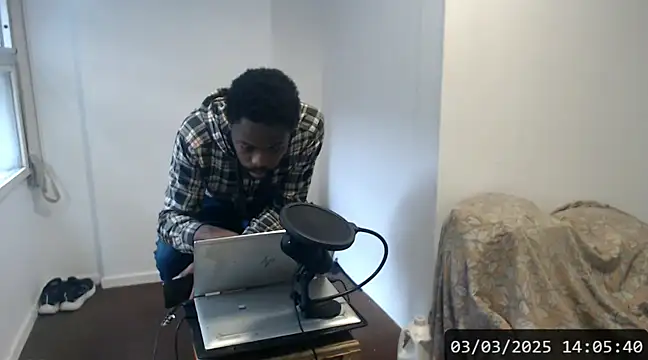 Snapshot of Mastertopdome chatting on March 3, 2025, 5:07 pm Mastertopdome online show from March 3, 2025, 5:07 pm