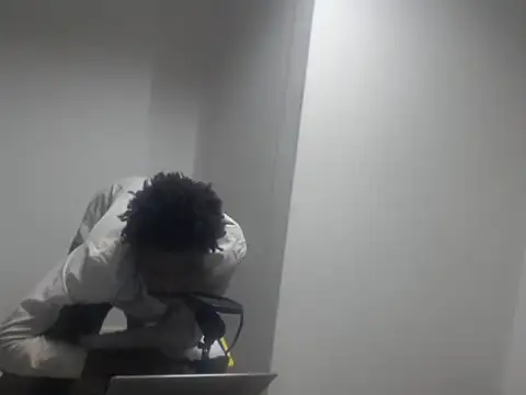 Snapshot of Mastertopdome chatting on September 30, 2025, 12:15 am Mastertopdome online show from September 30, 2025, 12:15 am