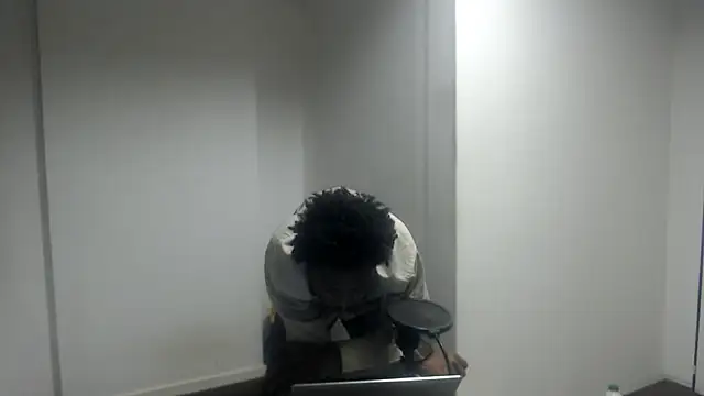 Snapshot of Mastertopdome chatting on November 10, 2025, 12:53 am Mastertopdome online show from November 10, 2025, 12:53 am