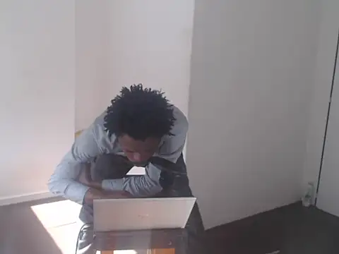 Snapshot of Mastertopdome chatting on November 25, 2025, 12:05 pm Mastertopdome online show from November 25, 2025, 12:05 pm