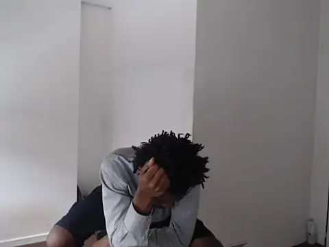 Snapshot of Mastertopdome chatting on December 15, 2025, 2:32 pm Mastertopdome online show from December 15, 2025, 2:32 pm