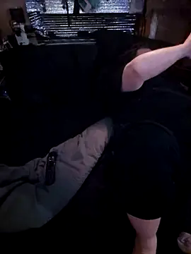 alienbunny online show from February 18, 2025, 4:58 am