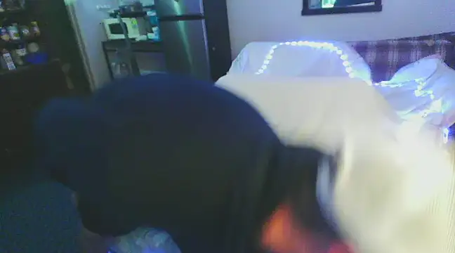 Snapshot of Cooperstone chatting on December 10, 2024, 7:16 am Cooperstone online show from December 10, 2024, 7:16 am