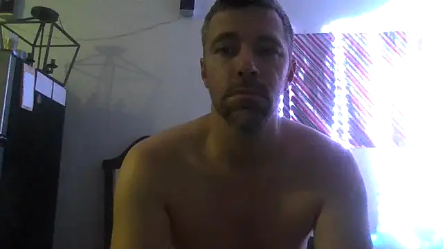 Snapshot of Cooperstone chatting on December 27, 2024, 5:48 pm Cooperstone online show from December 27, 2024, 5:48 pm