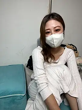 Snapshot of ayu0009rrr chatting on November 9, 2025, 2:04 pm ayu0009rrr online show from November 9, 2025, 2:04 pm