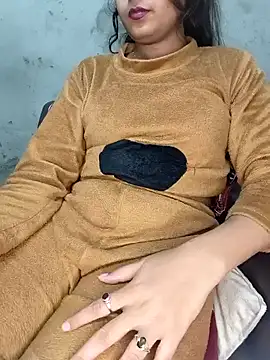 Snapshot of Shanaya_Hotty chatting on January 22, 2025, 11:21 pm Shanaya Hotty online show from January 22, 2025, 11:21 pm