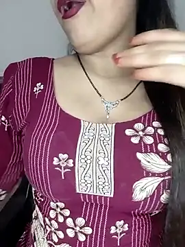 Snapshot of Shanaya_Hotty chatting on October 19, 2025, 8:42 pm Shanaya Hotty online show from October 19, 2025, 8:42 pm