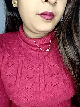 Snapshot of Shanaya_Hotty chatting on December 5, 2025, 7:21 pm Shanaya Hotty online show from December 5, 2025, 7:21 pm