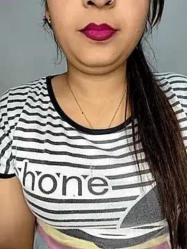 Snapshot of Shanaya_Hotty chatting on December 19, 2025, 8:05 pm Shanaya Hotty online show from December 19, 2025, 8:05 pm