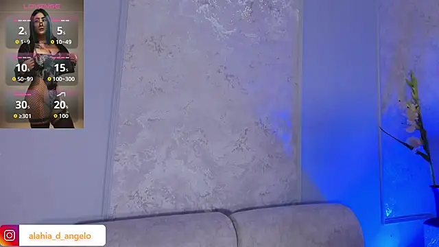 Alahia Dangelo online show from July 10, 2026, 5:48 pm