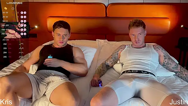 Snapshot of Justin_Hardy chatting on October 11, 2025, 10:41 pm Justin Hardy online show from October 11, 2025, 10:41 pm