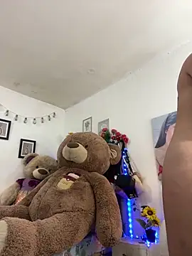 Snapshot of salomegalesoxxx chatting on March 20, 2025, 4:51 am salomegalesoxxx online show from March 20, 2025, 4:51 am