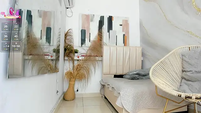 kayna gomez online show from March 19, 2026, 7:07 pm