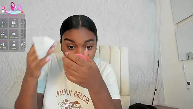 Snapshot of kayna_gomez chatting on May 22, 2026, 7:08 pm kayna gomez online show from May 22, 2026, 7:08 pm