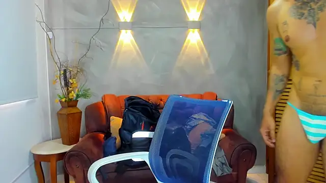 Dylanstonne online show from December 3, 2024, 7:55 pm