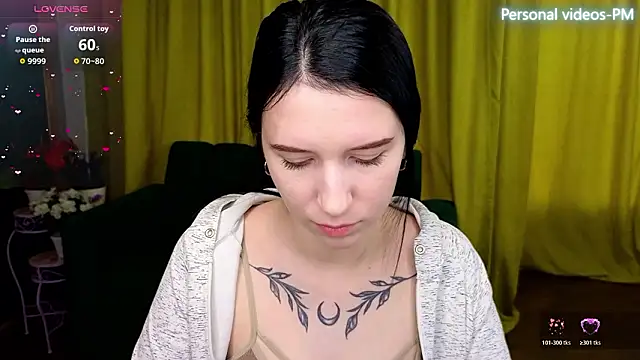 KarolinaBlacks online show from March 27, 2026, 8:26 am