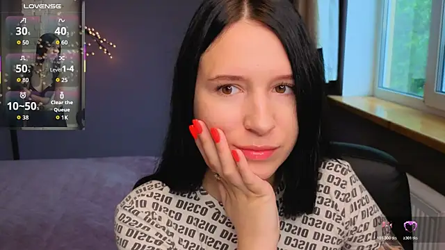 KarolinaBlacks online show from June 4, 2026, 5:24 am