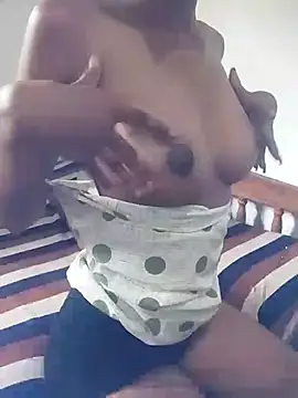 Chamari075 online show from September 16, 2025, 3:29 am