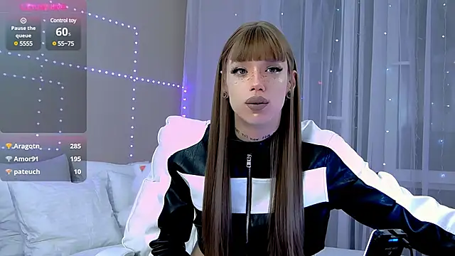 Dasha M online show from January 3, 2025, 6:03 pm