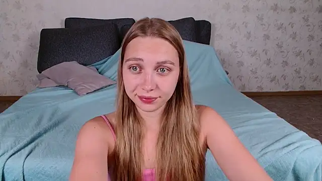 bellaa love  online show from July 9, 2026, 12:04 am