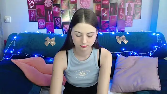 Snapshot of MilanaRoza chatting on January 9, 2025, 9:16 am MilanaRoza online show from January 9, 2025, 9:16 am