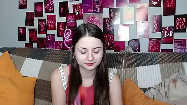 Snapshot of MilanaRoza chatting on February 3, 2025, 1:51 pm MilanaRoza online show from February 3, 2025, 1:51 pm