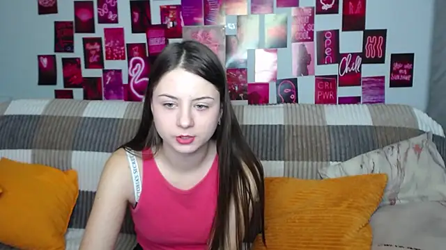 Snapshot of MilanaRoza chatting on February 10, 2025, 5:47 am MilanaRoza online show from February 10, 2025, 5:47 am