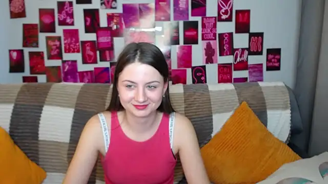 Snapshot of MilanaRoza chatting on March 1, 2025, 9:29 am MilanaRoza online show from March 1, 2025, 9:29 am